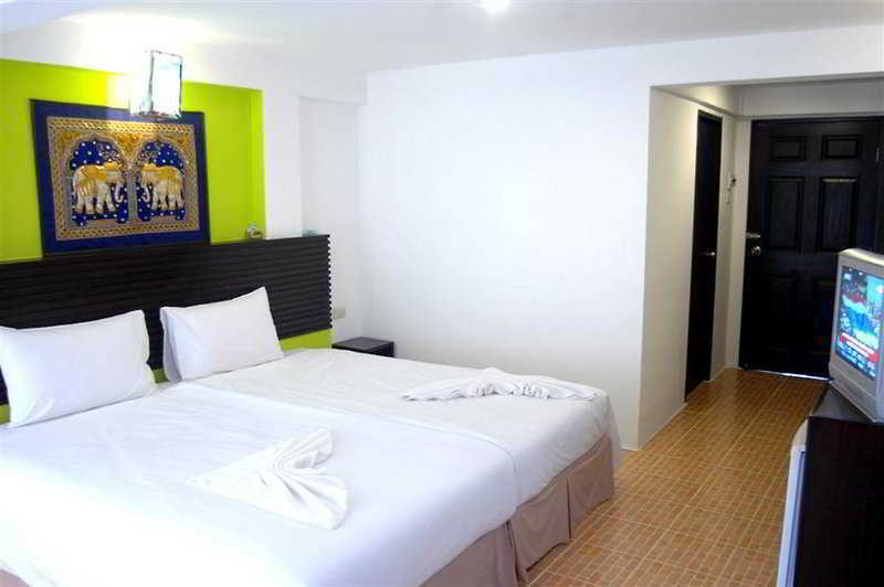 Baboona Beachfront Living Pattaya Zewnętrze zdjęcie