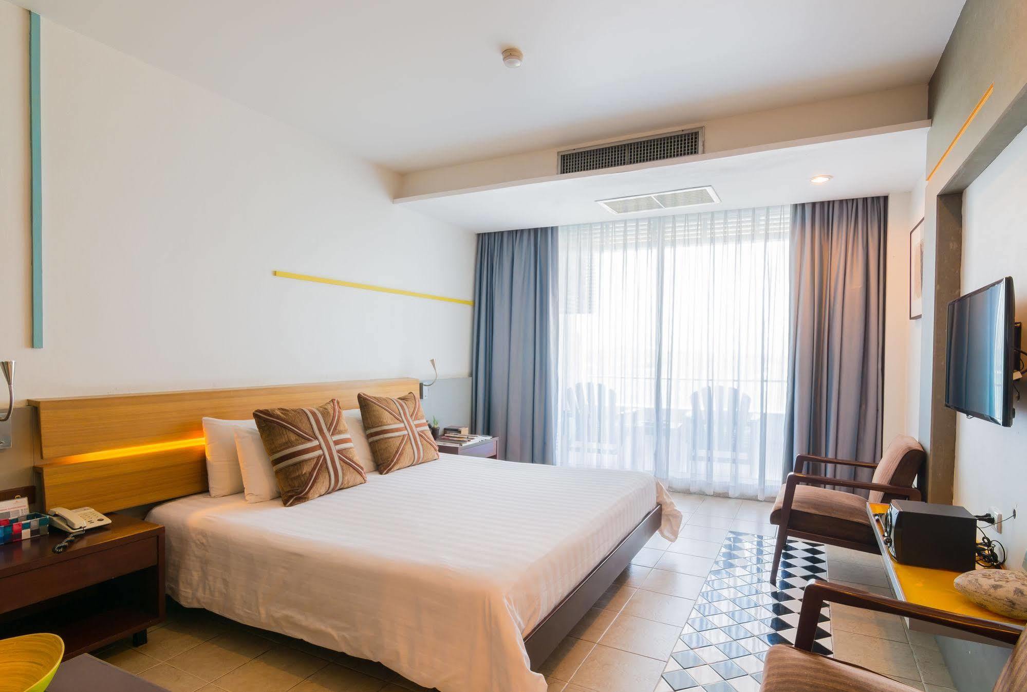 Baboona Beachfront Living Pattaya Zewnętrze zdjęcie