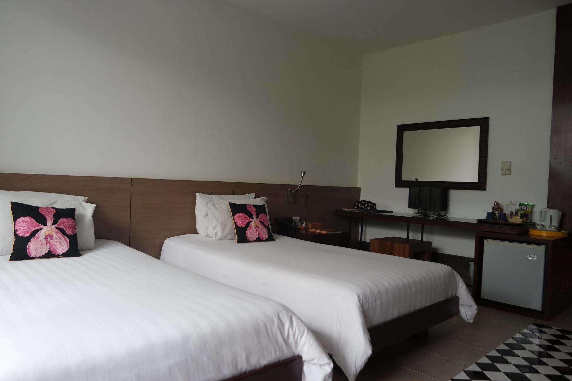 Baboona Beachfront Living Pattaya Zewnętrze zdjęcie